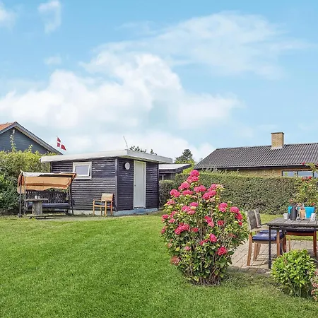 Holiday home 3 Bedroom Beautiful In *